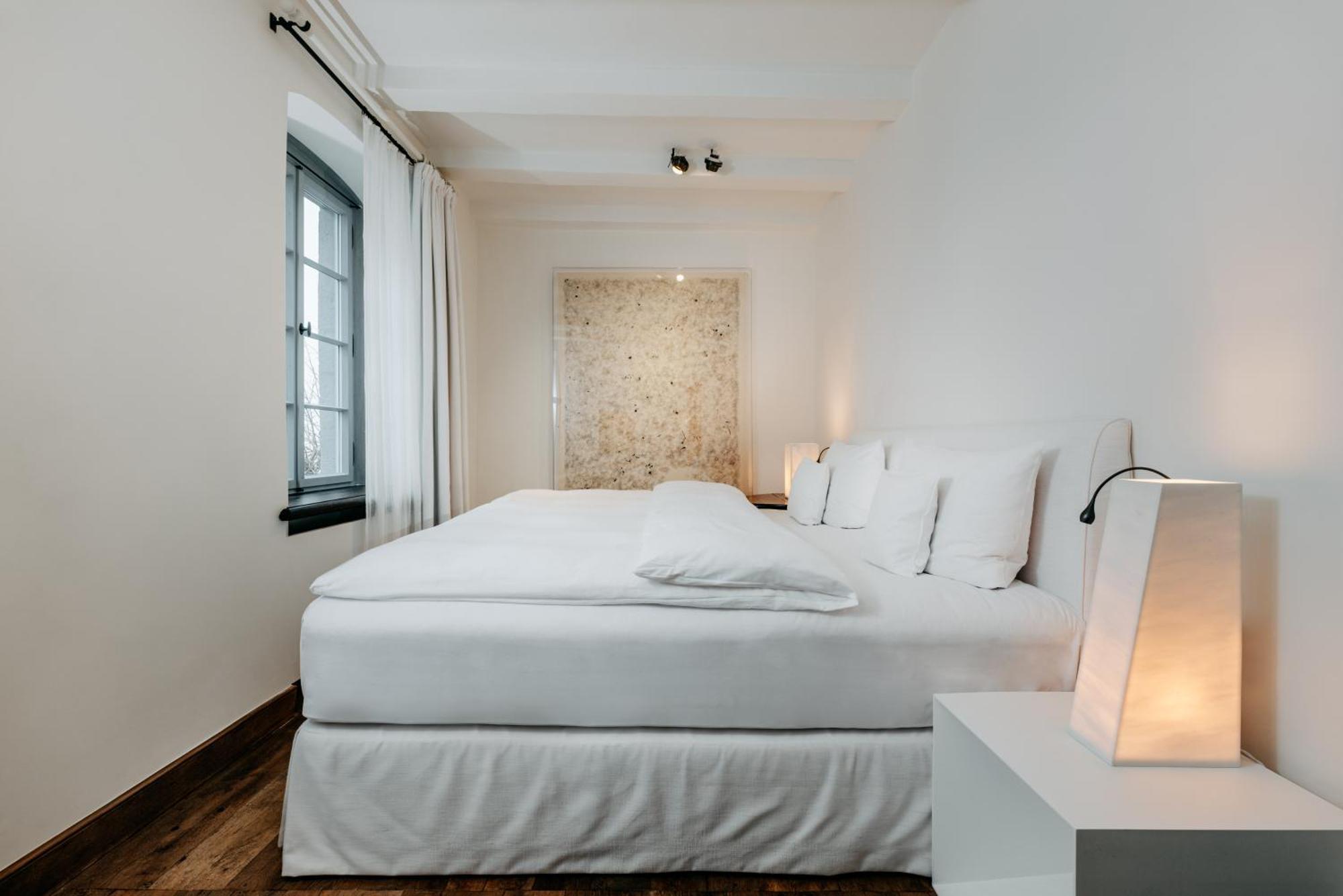Hotel Purs Andernach Bagian luar foto