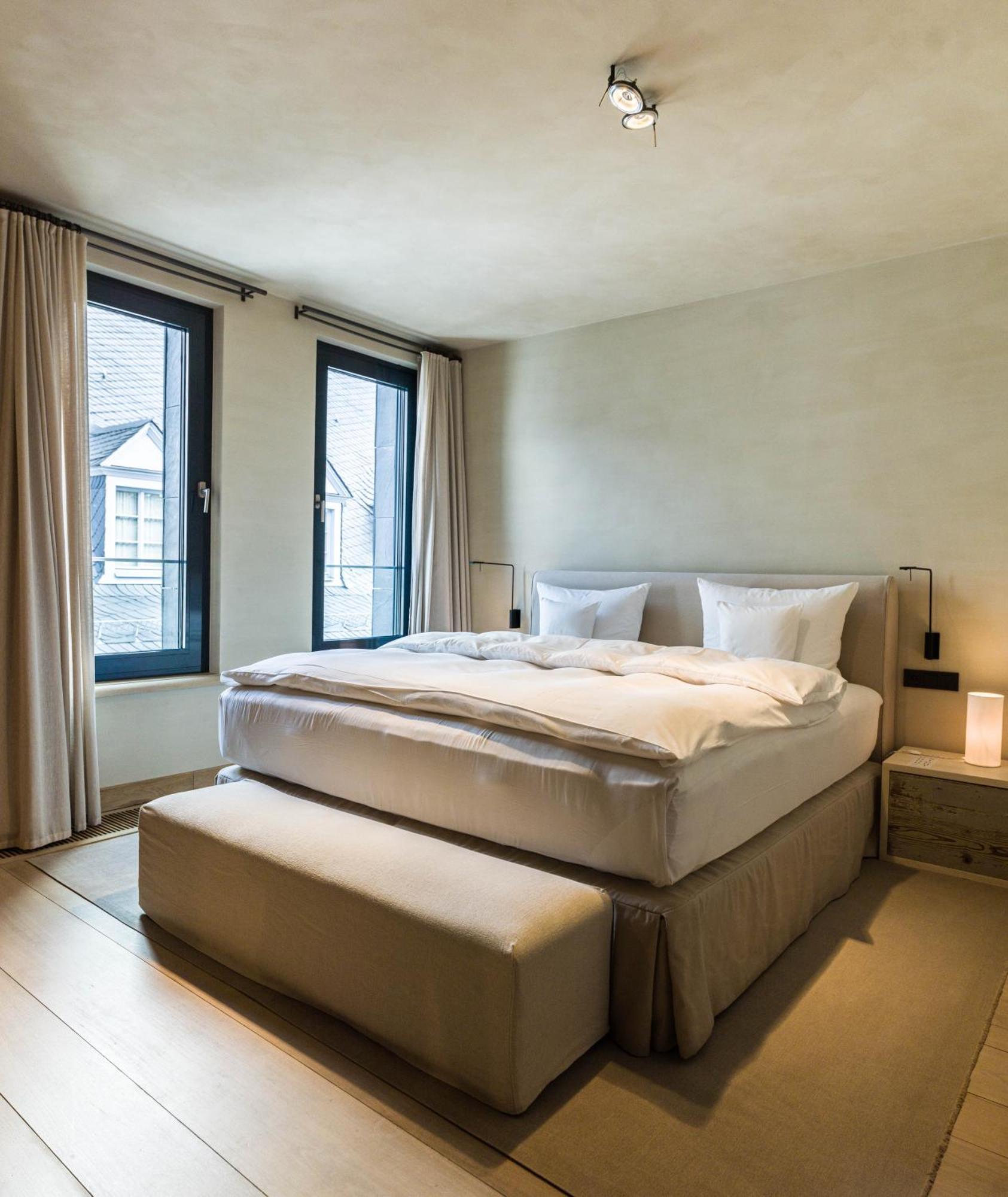 Hotel Purs Andernach Bagian luar foto