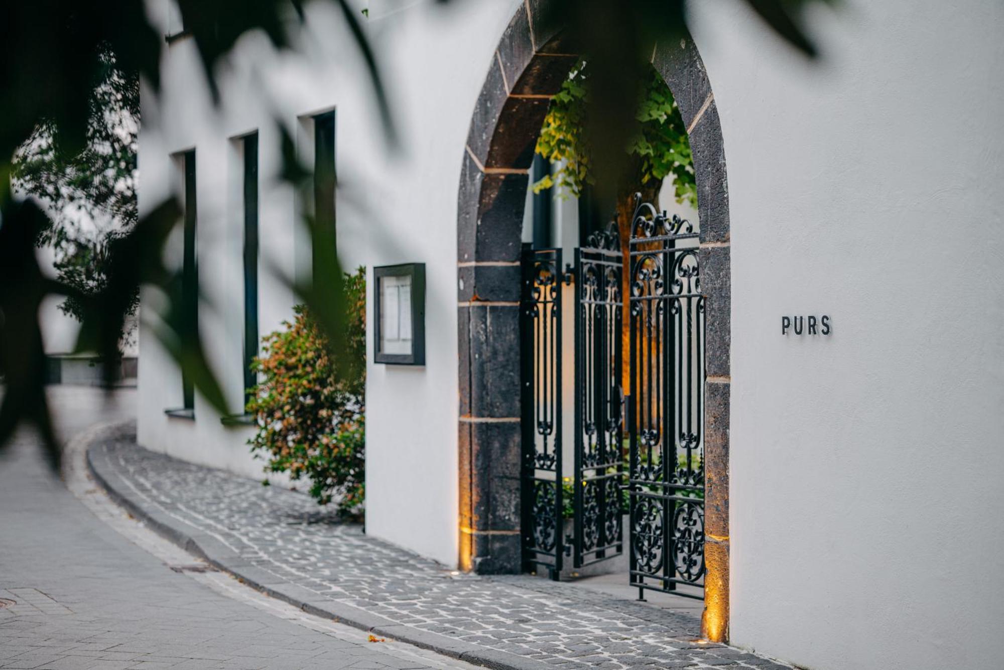 Hotel Purs Andernach Bagian luar foto